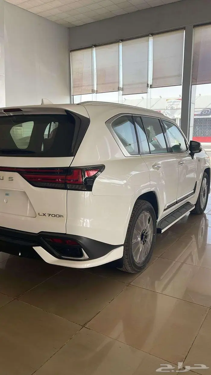 وارد اليحيى لكزس هايبرد هجين LX700H سبورت رادار 2025 6