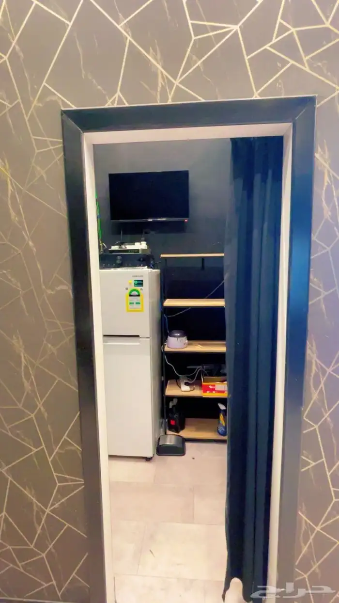 صالون رجالي للتأجير 6