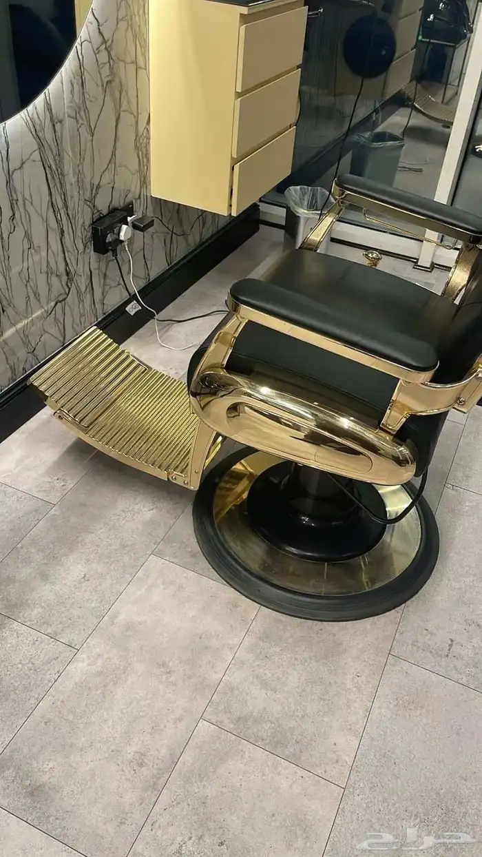 صالون رجالي للتأجير 14