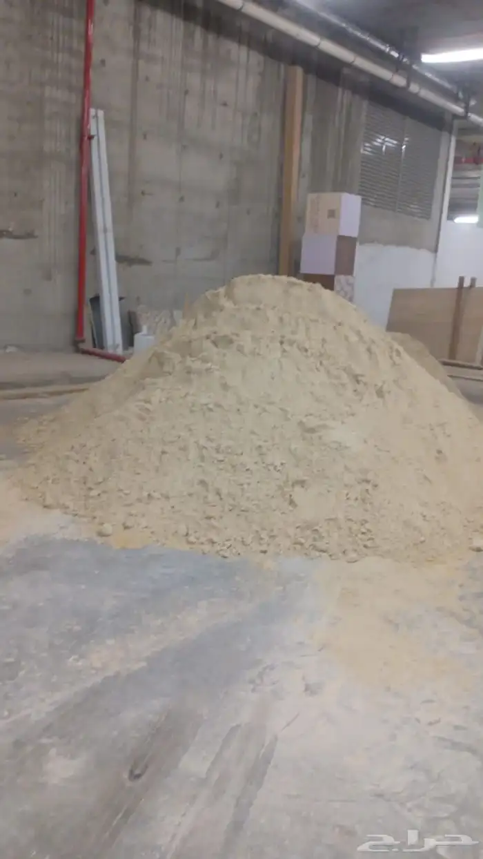 لجميع انواع الرمل والبحص والدفان والبلك ومواد البناء 28