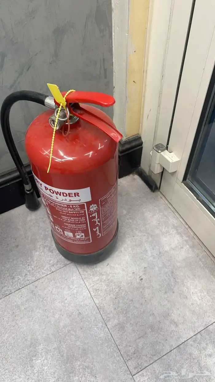 صالون رجالي للتأجير 40