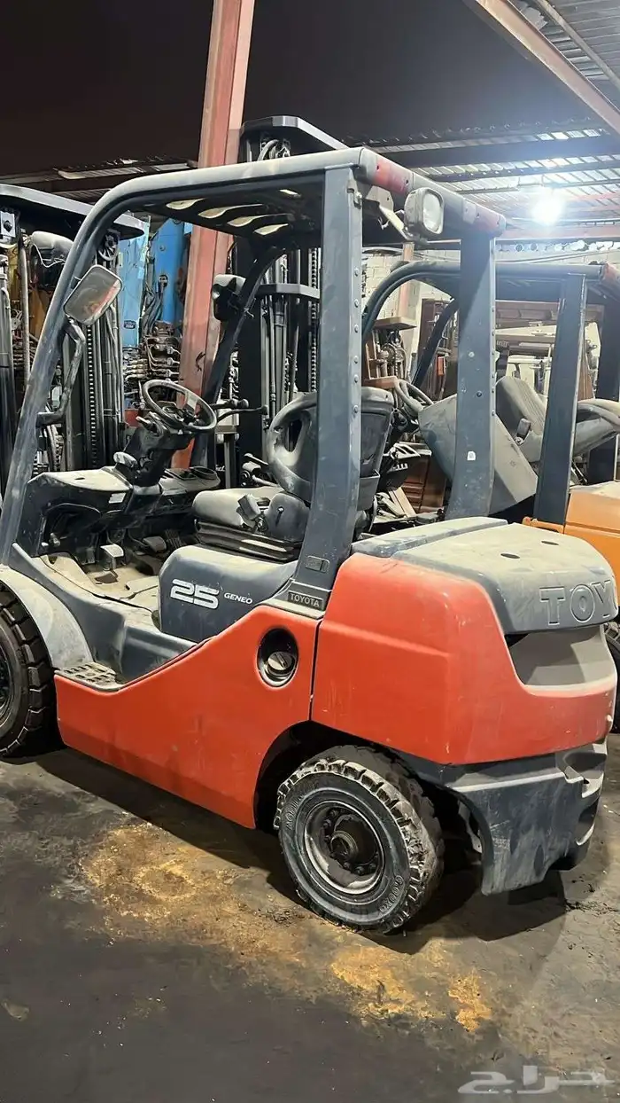 رافعه تايوتا 2.5طن 3حركات 0