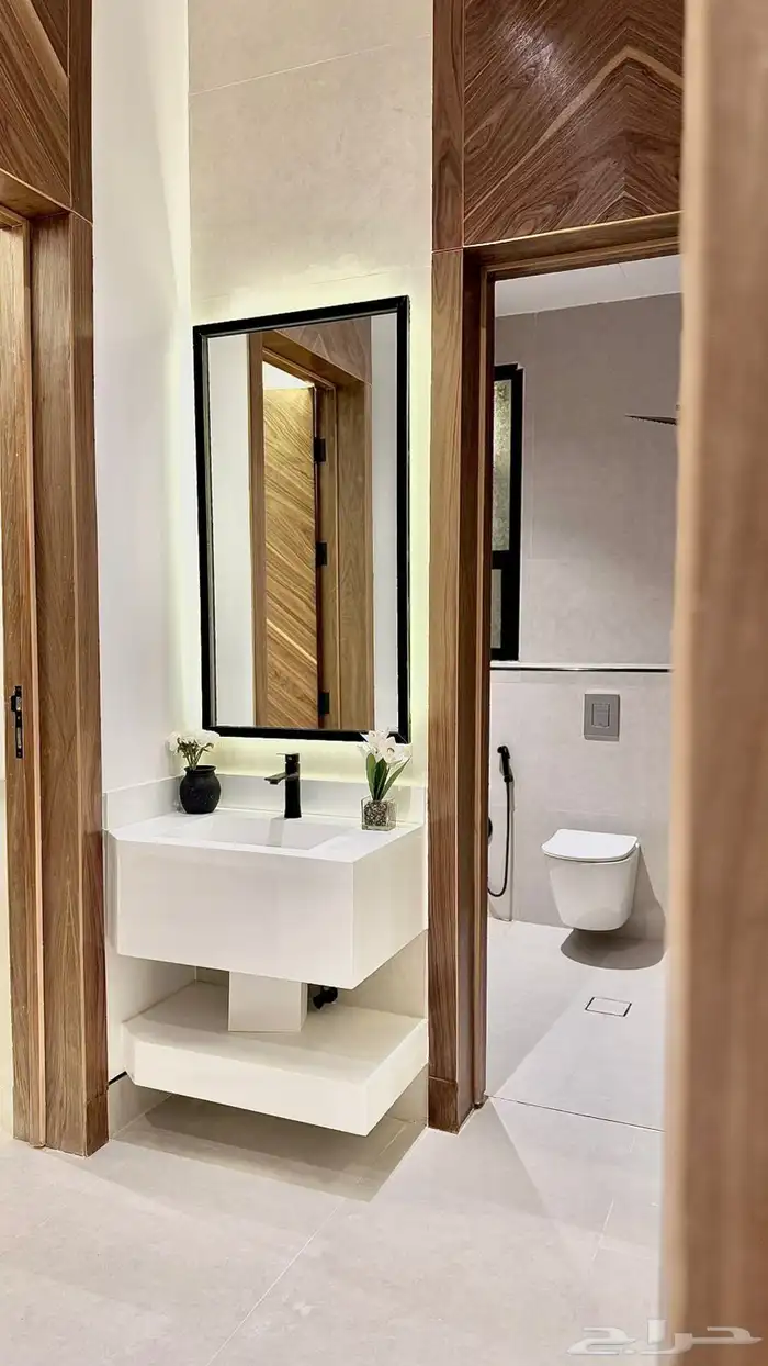 شقه علويه للبيع ب550 الف حي غرناطه المزاحمية 4