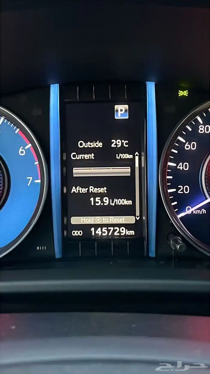 فورتشنر 2023بانزين 6سلندر دبل عداد145ألف خالي من الرشات 6