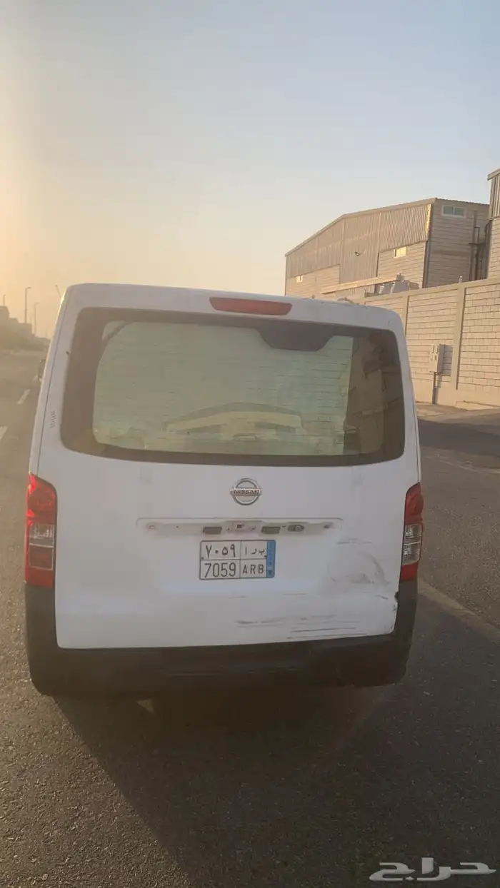 نيسان اورفان 2019 ثلاجة للبيع 4
