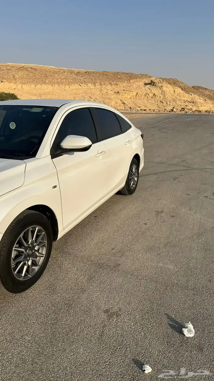 للبيع يارس 2023 1