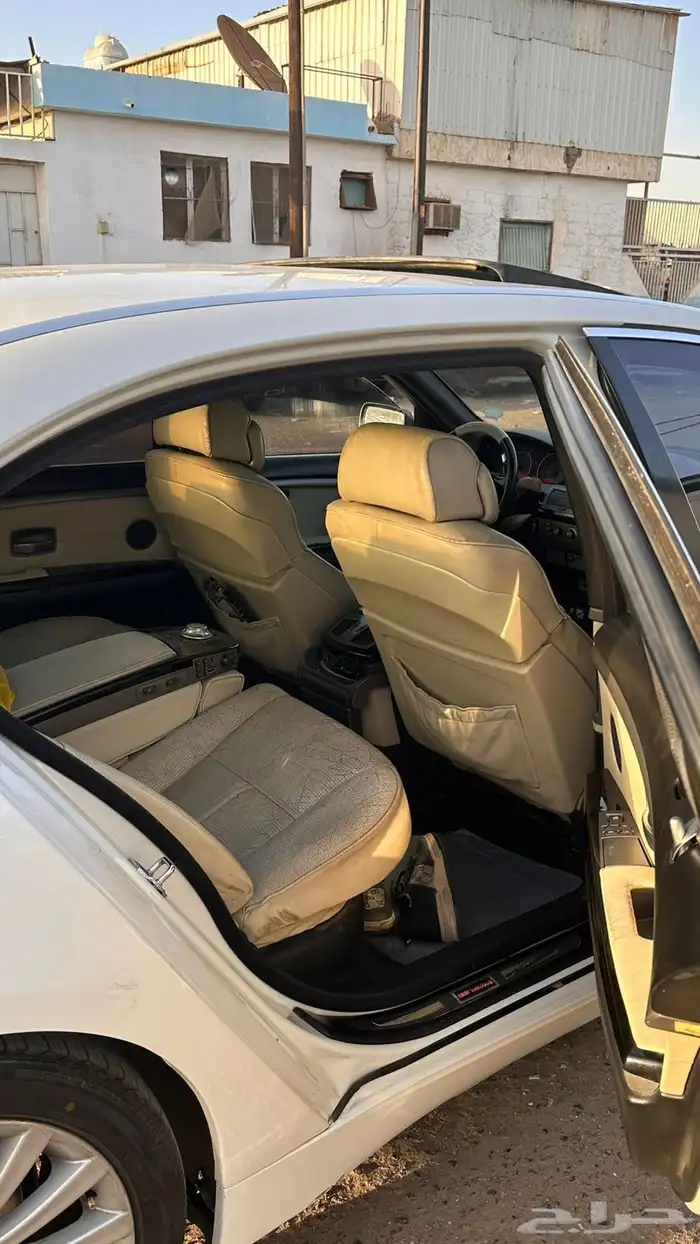 بي ام مديل 2005 13