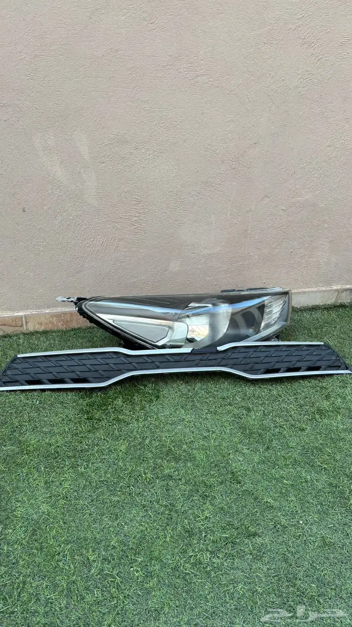 شمعة يمين كيا ريو وشبك مستخدم (2019 ) 0