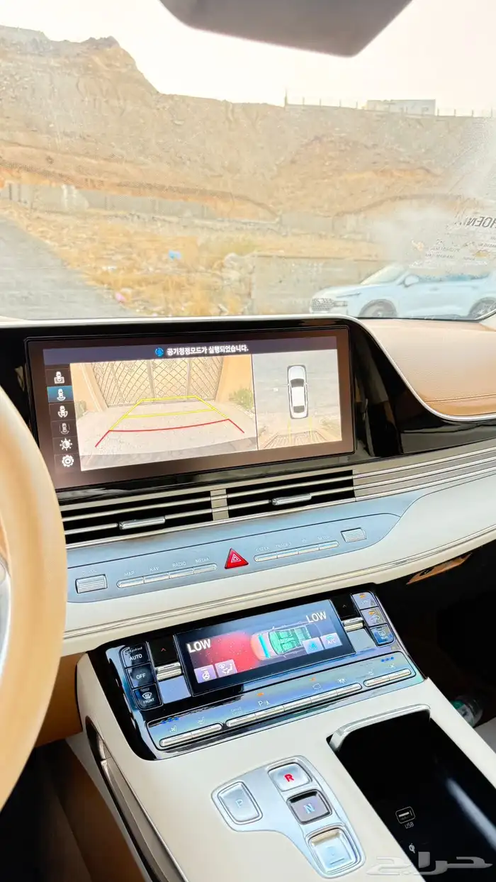 هيونداي ازيرا 2020 ( بنزين) فل كامل 10