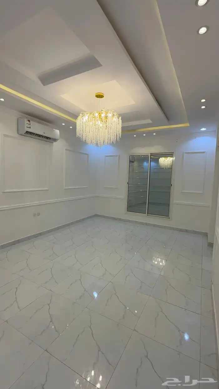 فيلا للايجار في لبن الشرقي 3