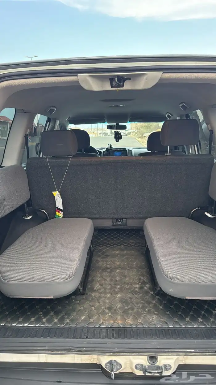 تايوتا لاند G 4