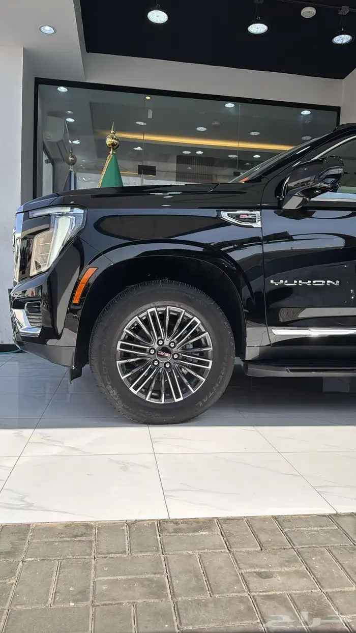 مكتب تاجير جميع أنواع السيارات الفارهه 1