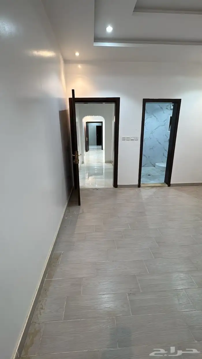 شقة ثلاث غرف سعر ممتاز مخطط الرياض 8