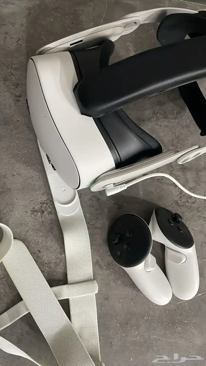 كويست 3s شبه جديده 1