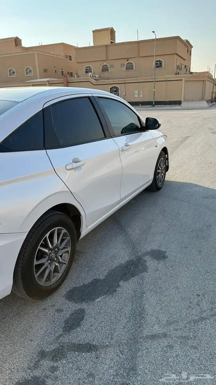 للبيع يارس 2023 8