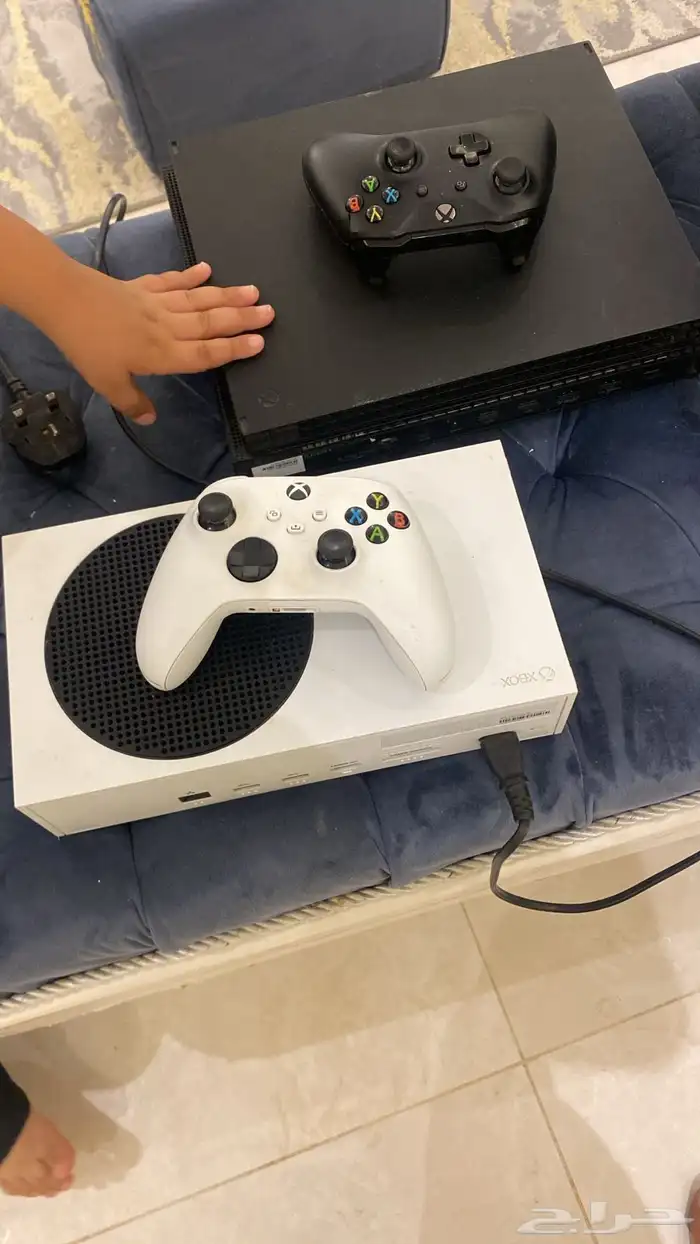 إكسبوكس ون تيرا والثاني 512 شبه جديد للتواصل 0