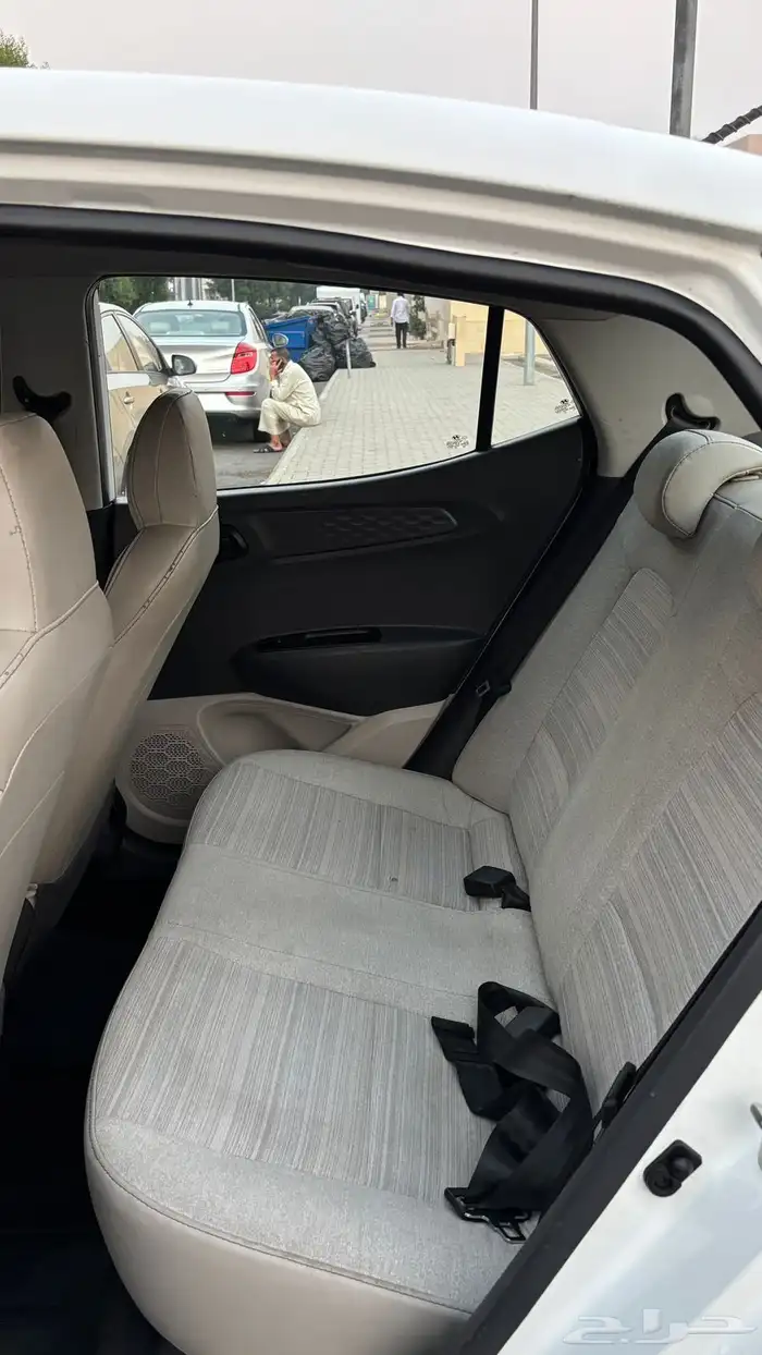 هونداي أي تن 2023 بحالة ممتازة 13