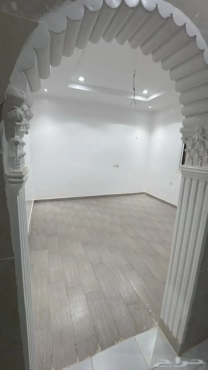 شقة ثلاث غرف سعر ممتاز مخطط الرياض 2