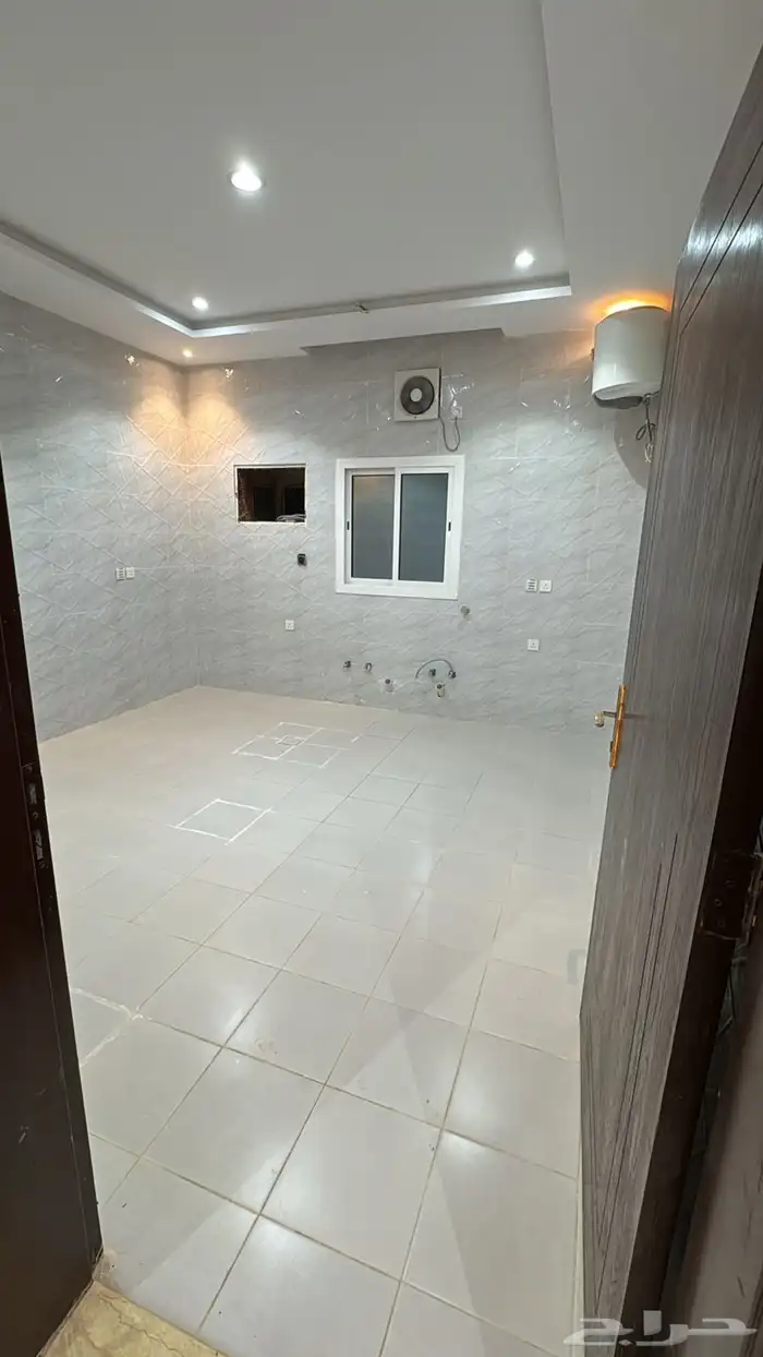 شقة ثلاث غرف سعر ممتاز مخطط الرياض 4