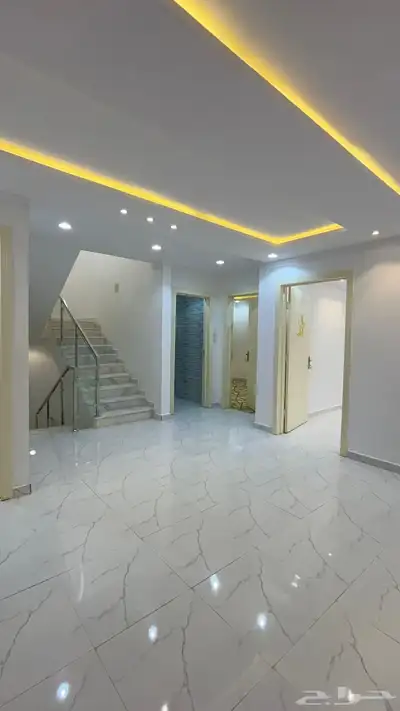 فيلا للايجار في لبن الشرقي index