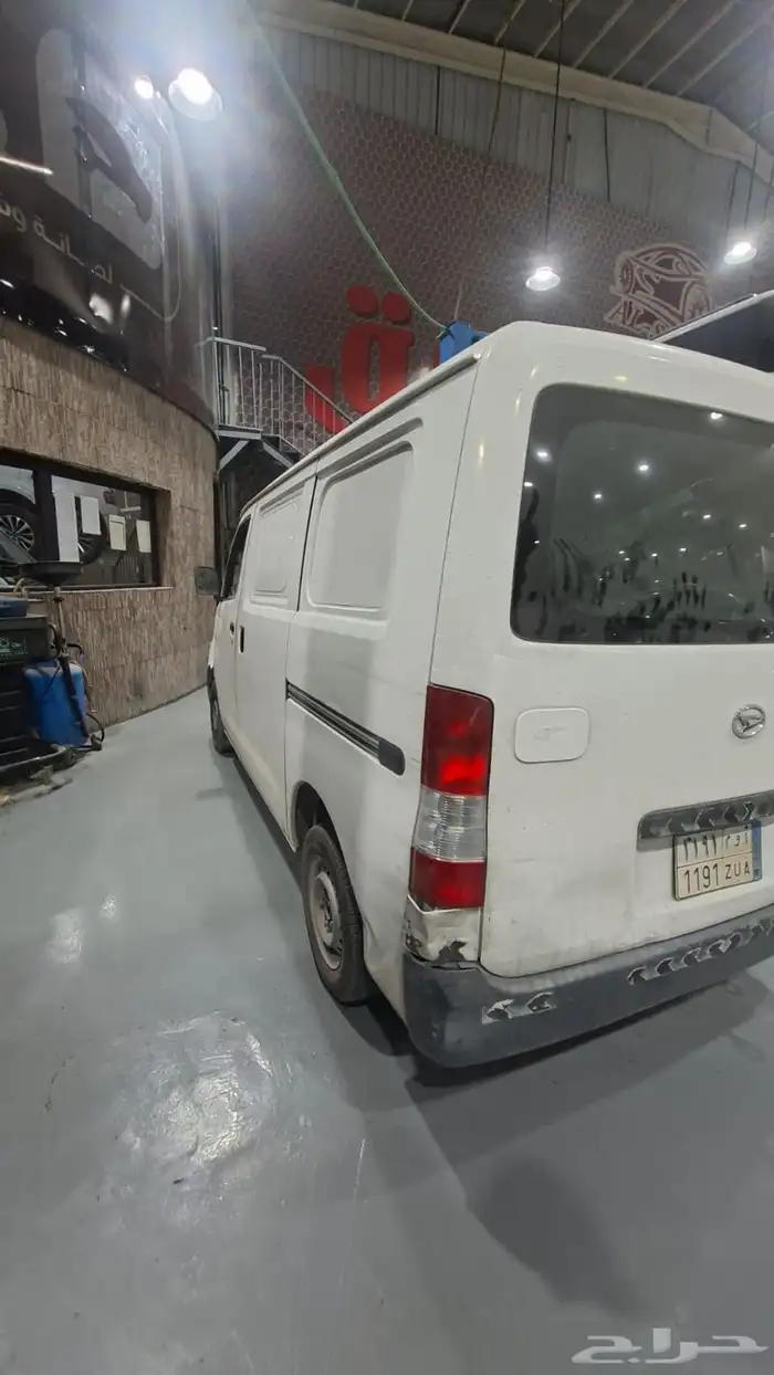 ديهاتسو باص 2014 2