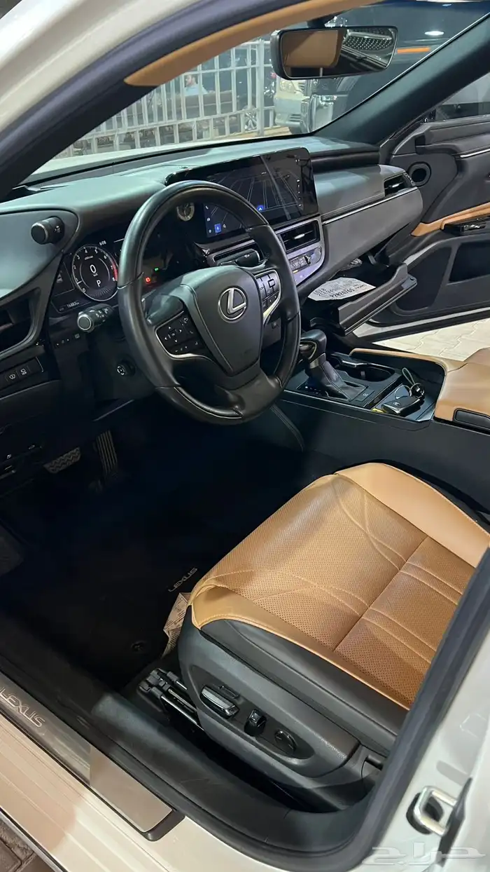 لكزس 2023 350cc ممشي قليل 16