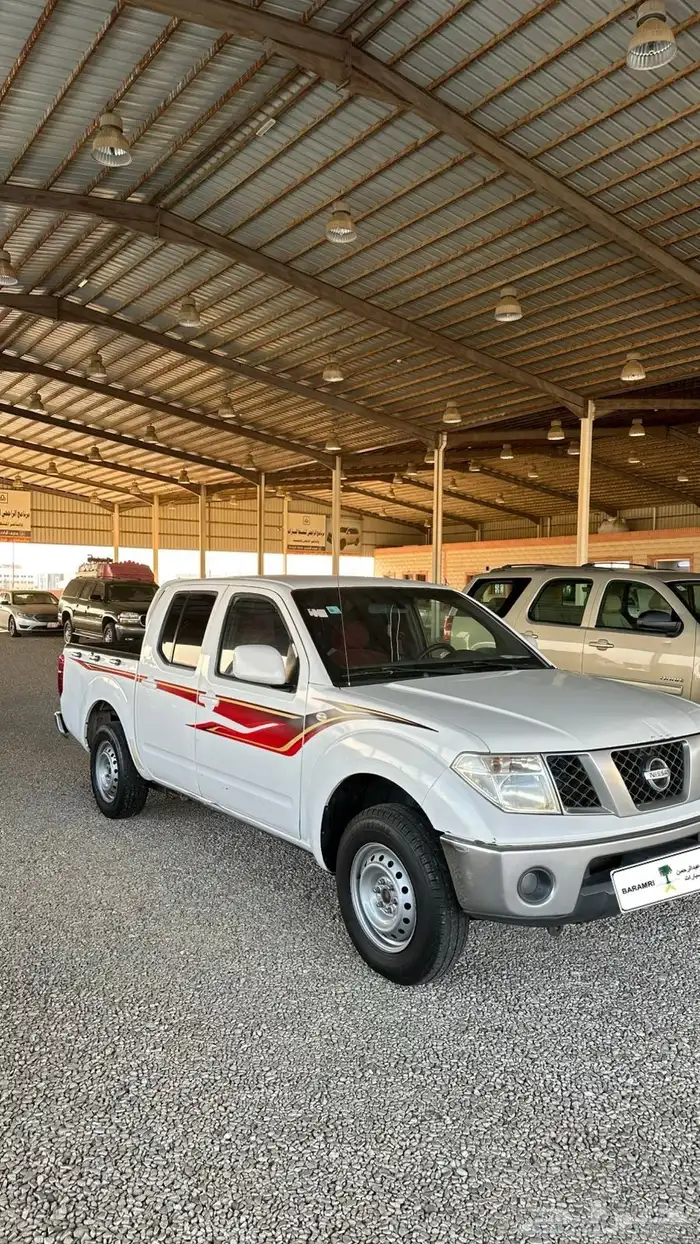 نيسان نافارا 2015 3