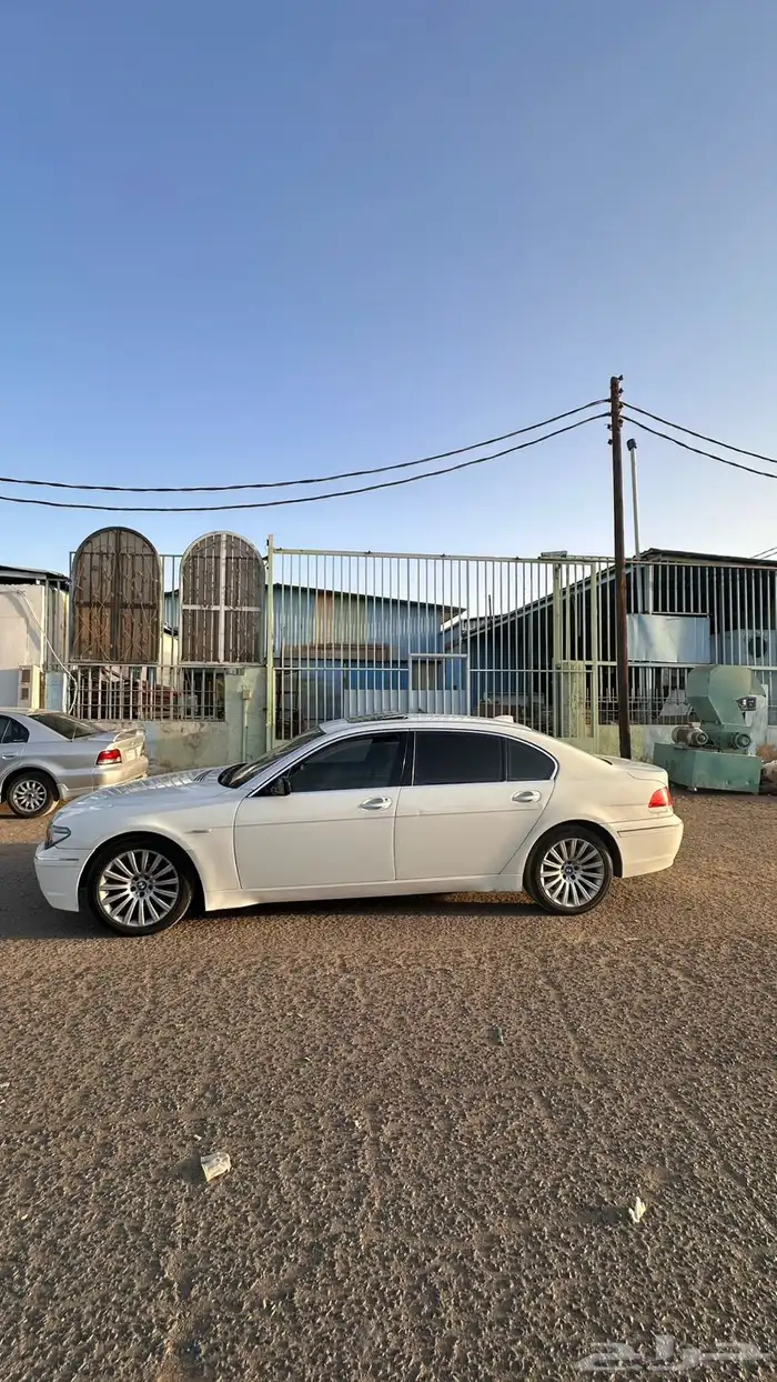 بي ام مديل 2005 12