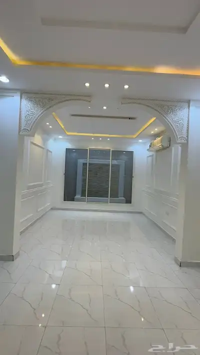 فيلا للايجار في لبن الشرقي index