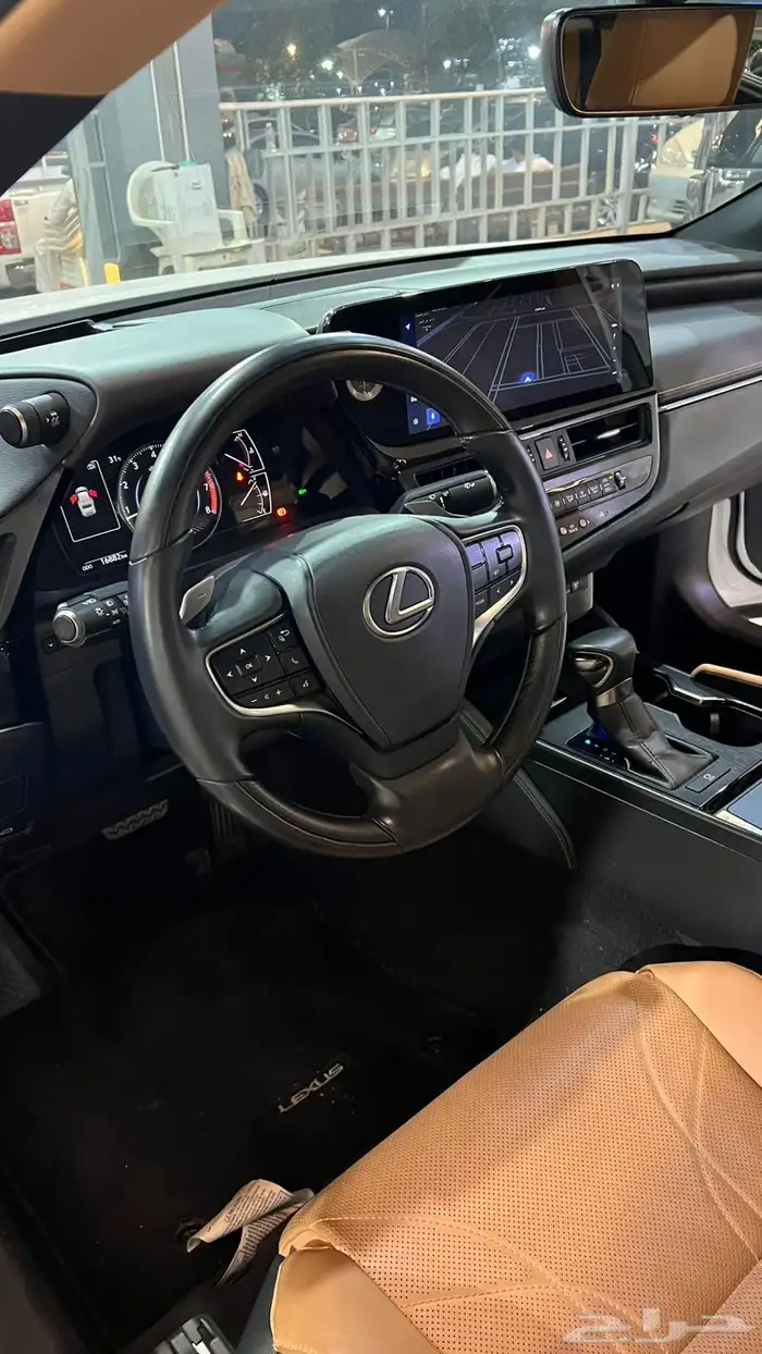 لكزس 2023 350cc ممشي قليل 11
