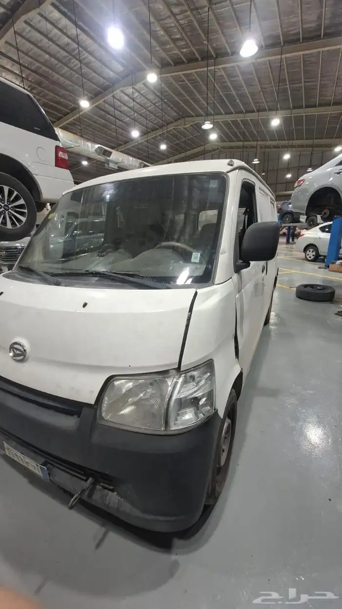 ديهاتسو باص 2014 3