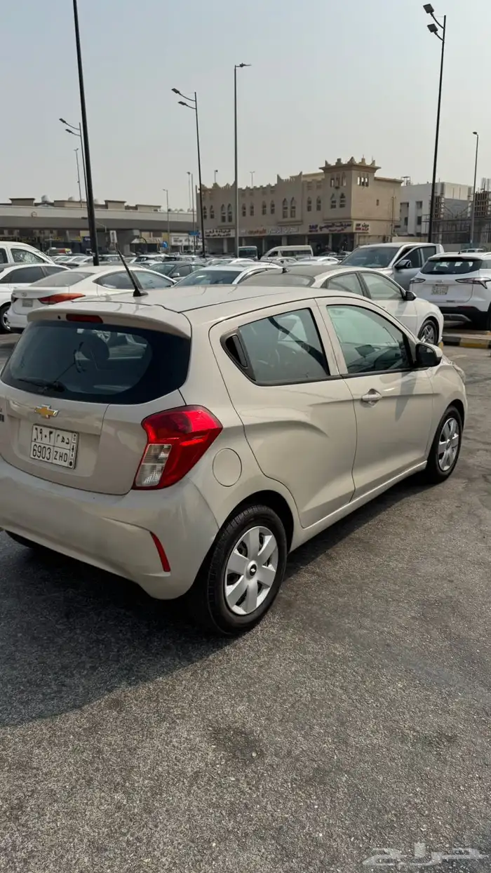 للبيع شيفروليه سبارك موديل 2022 3