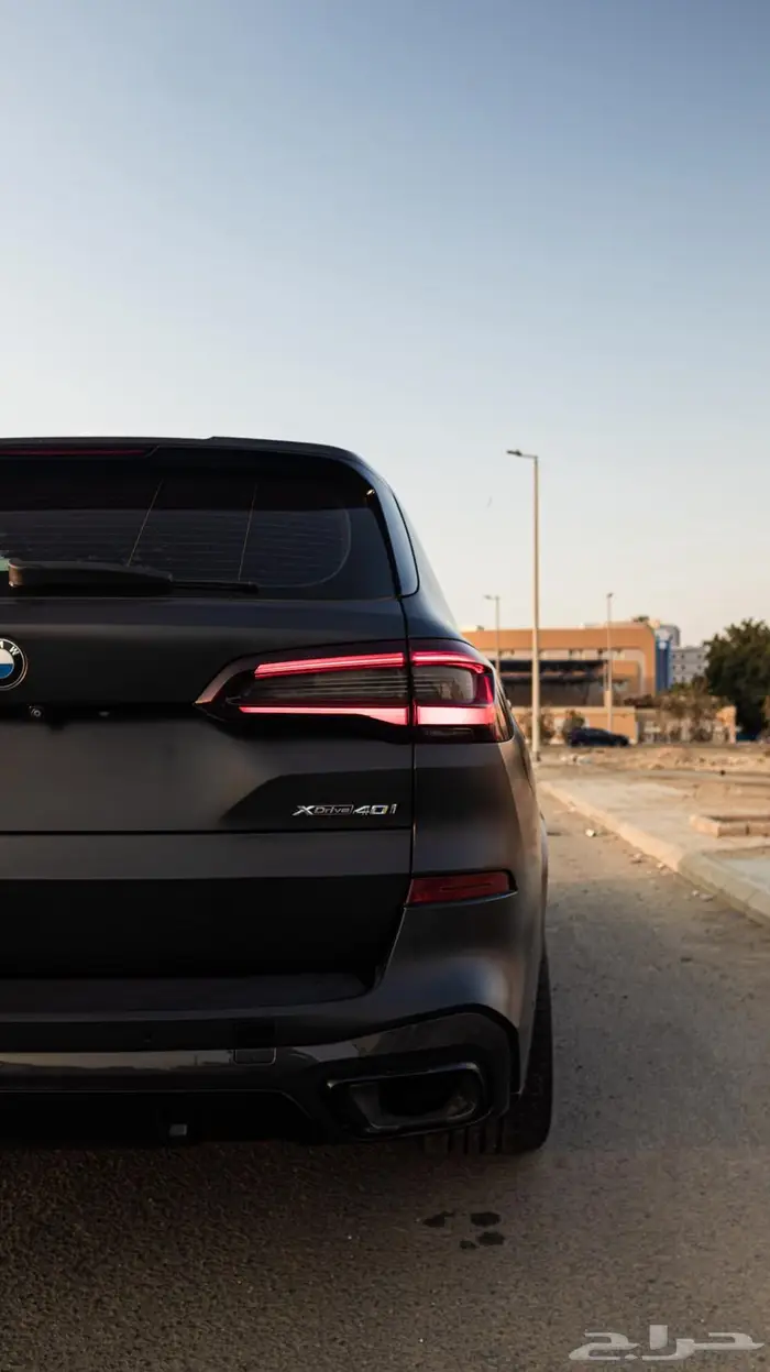بي ام دبليو x5 Special Black Vermilion Red Edition 5