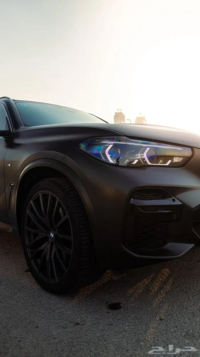 بي ام دبليو x5 Special Black Vermilion Red Edition 13