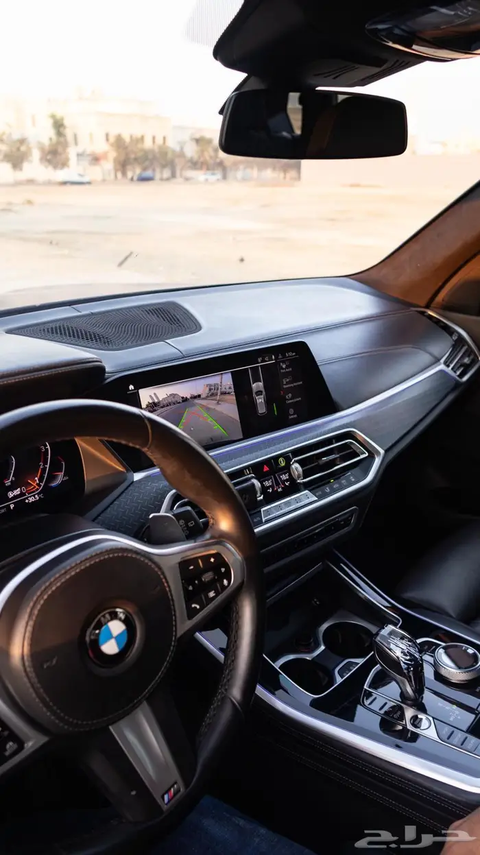 بي ام دبليو x5 Special Black Vermilion Red Edition 7