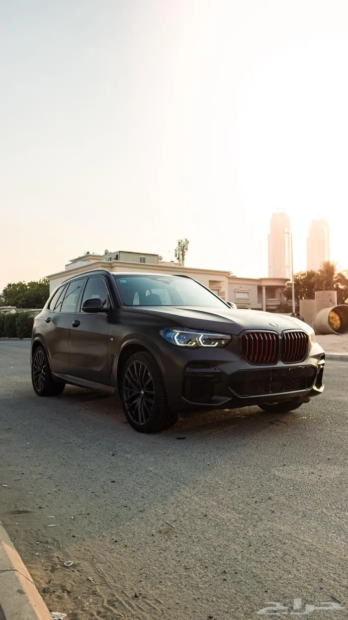 بي ام دبليو x5 Special Black Vermilion Red Edition 18