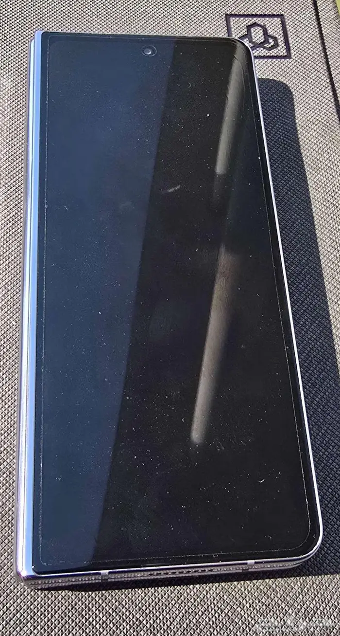 سامسونج فولد 5 ذاكره 512 1