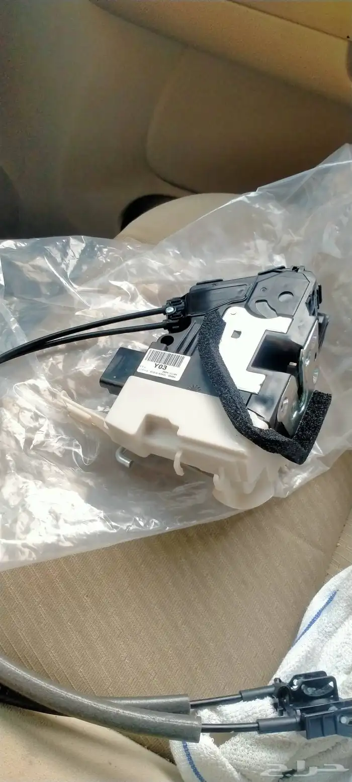 قفل باب كيا سيراتو جهة السايق 1