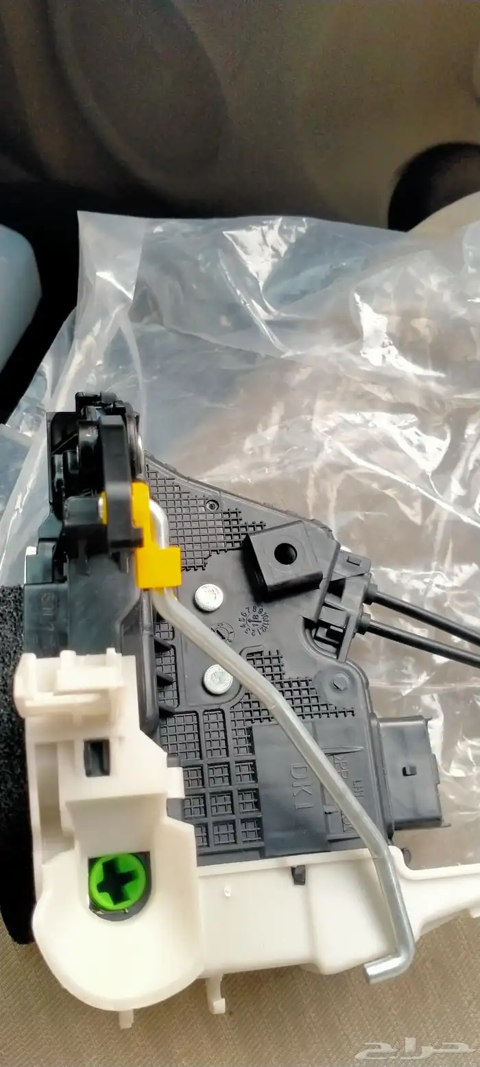 قفل باب كيا سيراتو جهة السايق 2