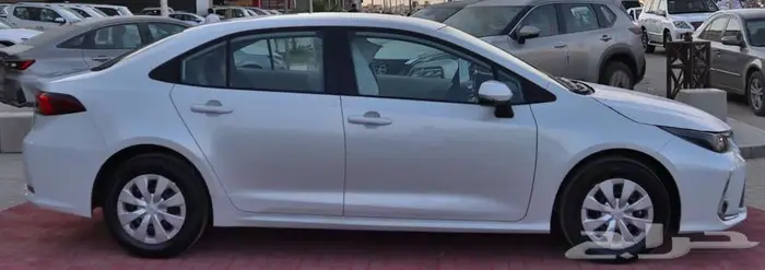 تويوتا كورولا 2.0 ستاتدر طيس و مطور جنوط بنزين2025فرع جده 5