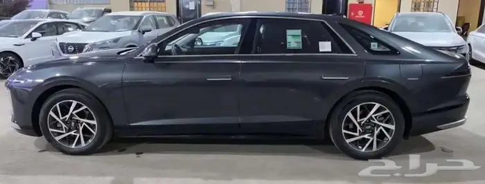 هيونداى ازيرا بريميوم 2025-وارد المجدوعى 12