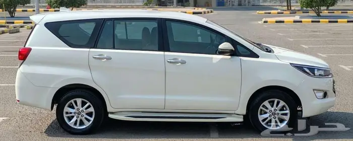 انوفا ممشى قليل ونظيفه 5