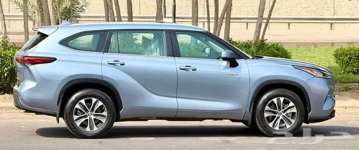 هايلاندر 2023 نص فل وكالة تحت الضمان ب 129 الف نقدي وتمويل 2