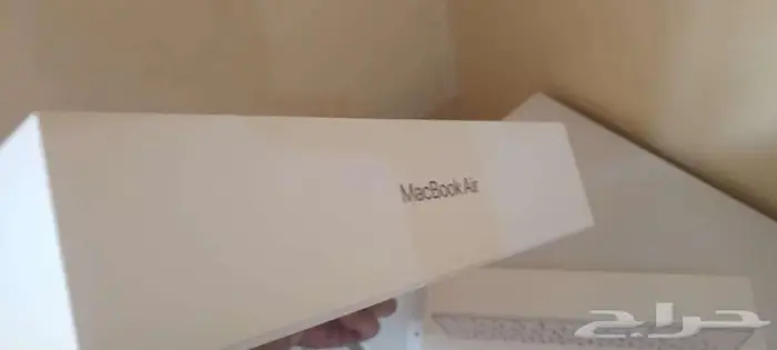 للبيع أو البدل بتجميعه ماكبوك إير نظيف جدا 2