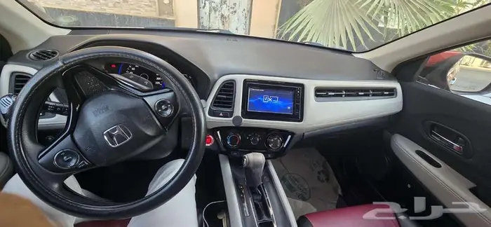 Honda HR-V 2020 - Qatar Import - Excellent Condition 3
