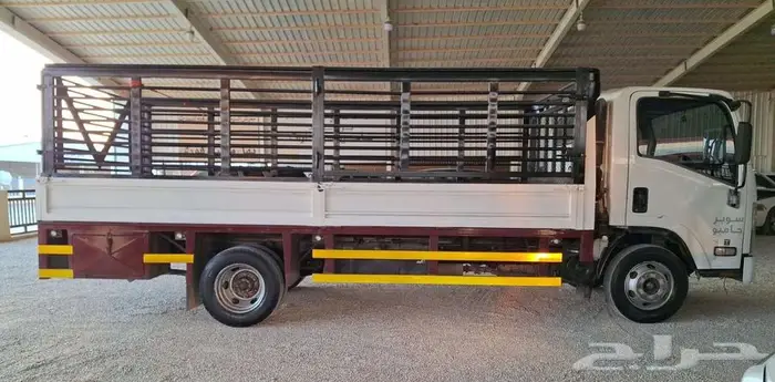 ايسوزو دينا صندوق 5 متر قير عادي 2014 4