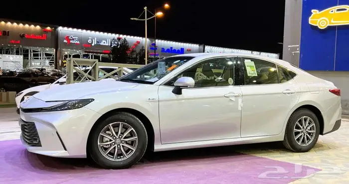 تويوتا كامري E هايبرد 2025 اقل سعر اقساط او كاش 5