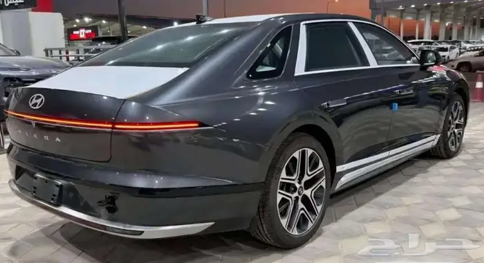 هيونداى ازيرا بريميوم 2025-وارد المجدوعى 15