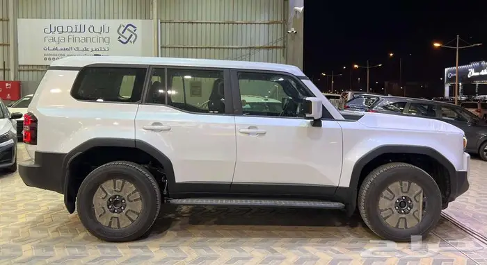 تويوتا برادو TXL1 بنزين 2025 اقل سعر اقساط او كاش 3