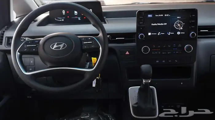 ستاريا بنزين 9 راكب 2026 2